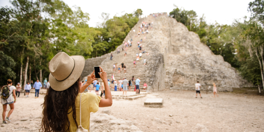 Conhecer lugares incríveis com menos turistas