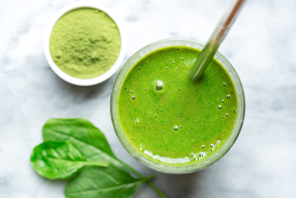 Smoothie Verde Detox: Vitalidade em Cada Gole Desse café da manhã nutritivo