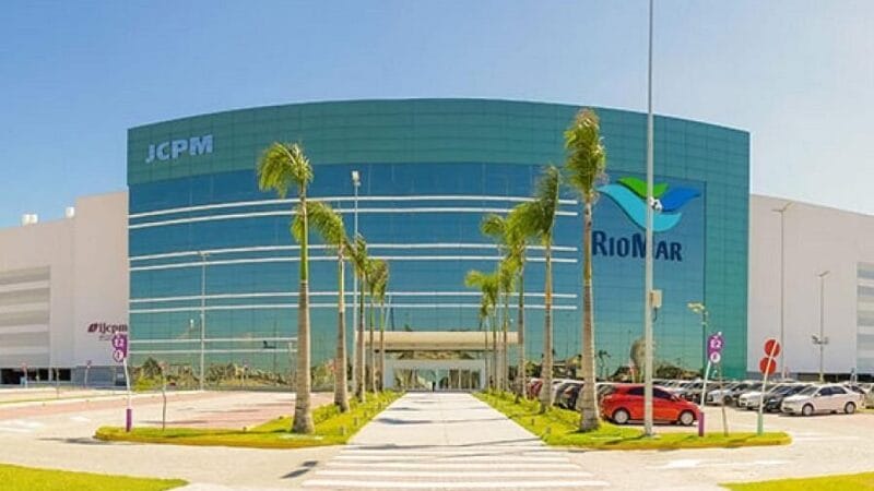 VAGA para Atendente com Salário de até R$ 3.500,00 em Shopping de Fortaleza nesta sexta (14/03)
