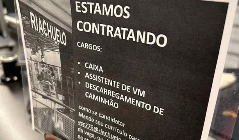 Vaga de emprego para Caixa Assistente de VM e Descarregamento de Caminhão na empresa Riachuelo em Belém e região nesta segunda (25/08)